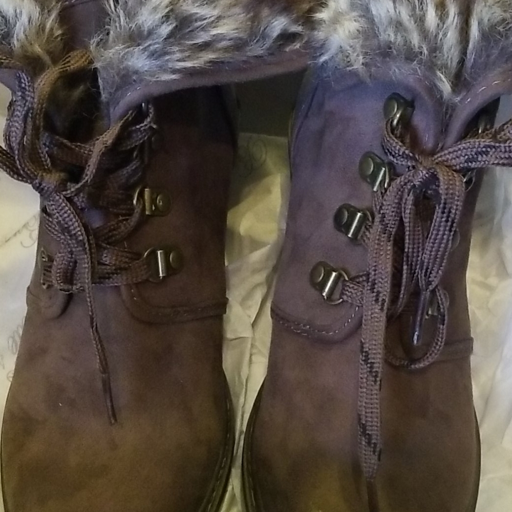 Booties - Picture 7 of 8